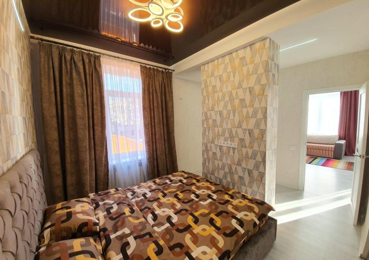 Lux New Apartment 2019 Harkov Kültér fotó